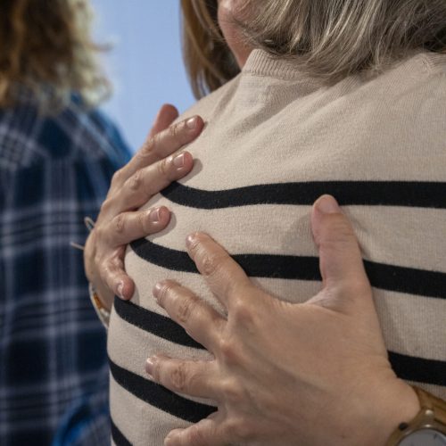 ABRAZO